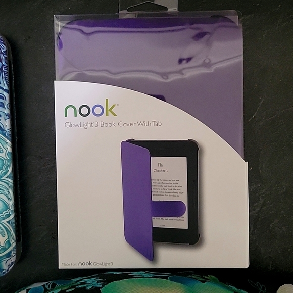 Nook GlowLight 3 Barnes and Noble - Picture 6 of 8